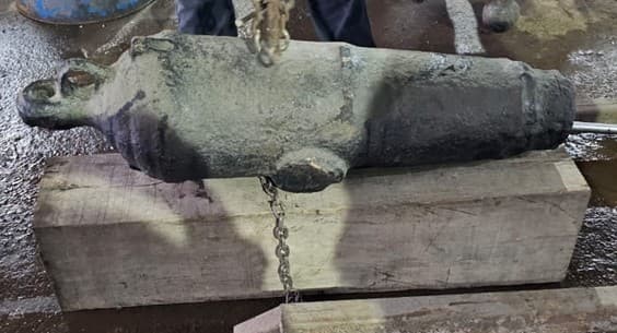 Canhão Carronada em SC.jpg