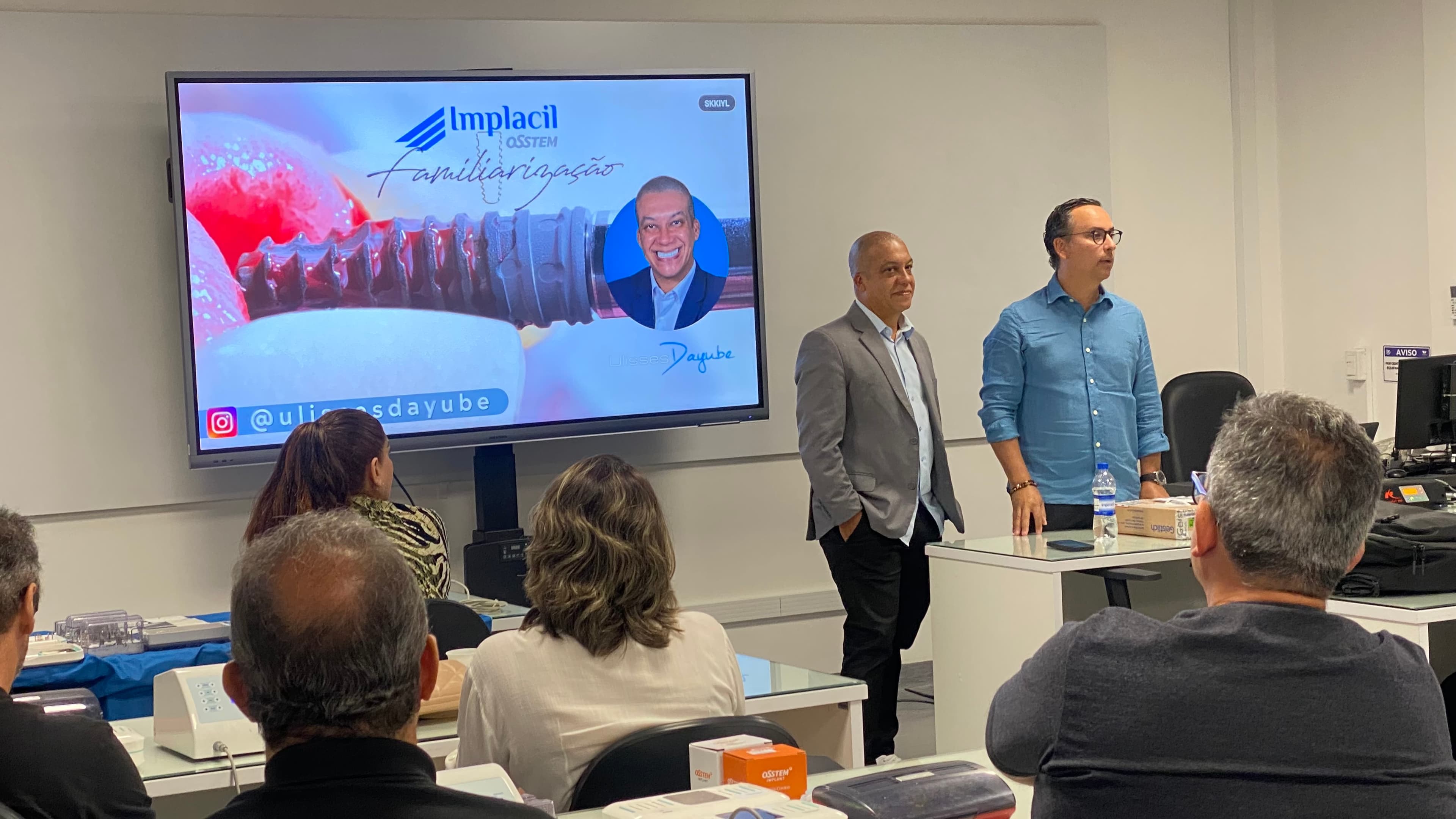 Univali Be Dental School fortalece qualificação docente com apoio de empresas do setor