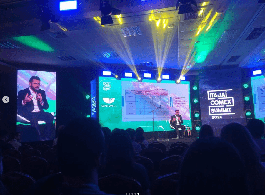 ITAJAÍ COMEX SUMMIT 2024.png