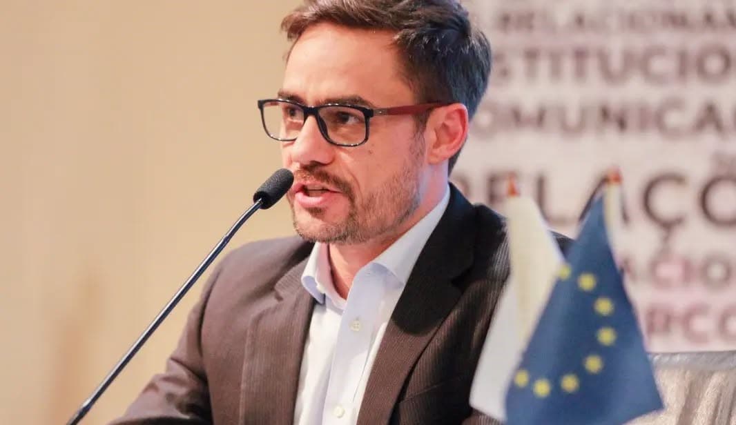 Prof Ricardo Bruno Boff