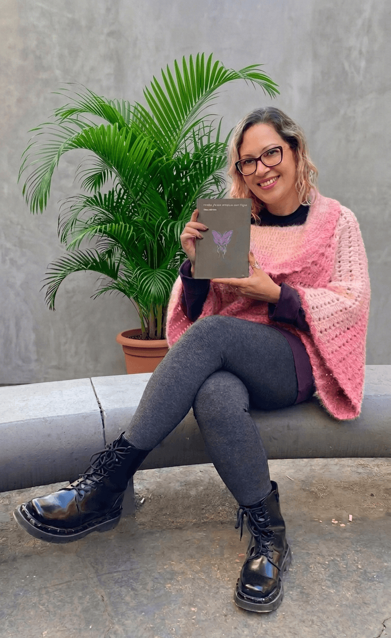 Tina_livro_jardim.png