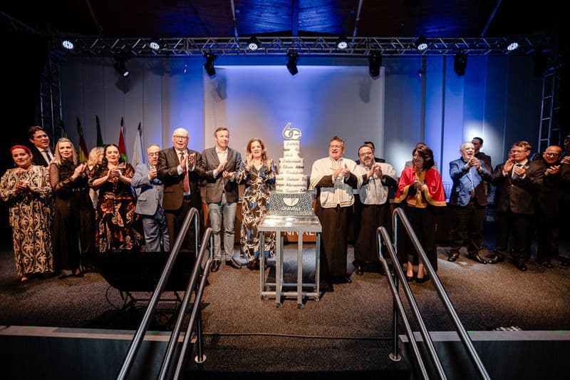 60 anos - Foto Dales Hoeckesfeld (2).jpg 60 anos - Foto Dales Hoeckesfeld (2).jpg