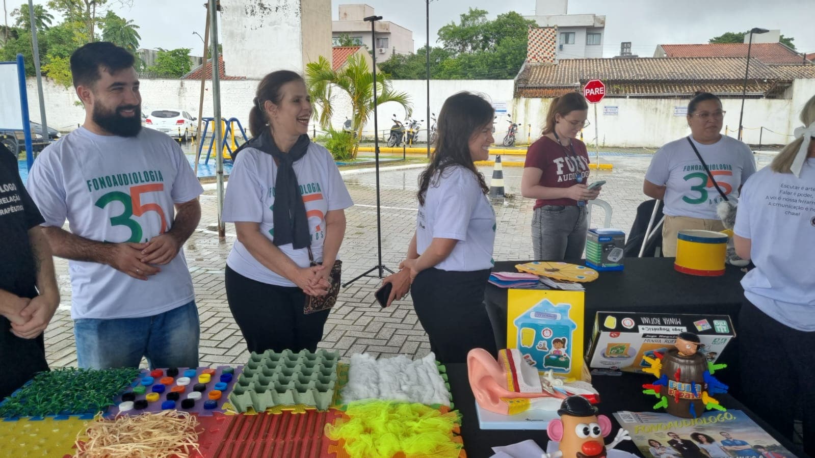 Dia do Fonoaudiólogo mobiliza Itajaí em atividade conjunta com a Univali