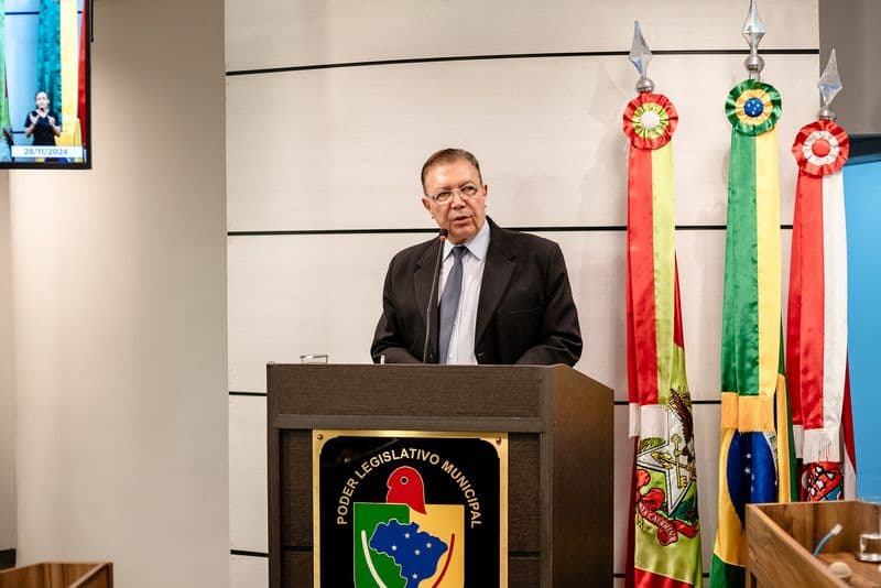 Homenagem Univali Câmara de Vereadores São José - Foto Dales Hoeckesfeld (3).jpg Homenagem Univali Câmara de Vereadores São José - Foto Dales Hoeckesfeld (3).jpg