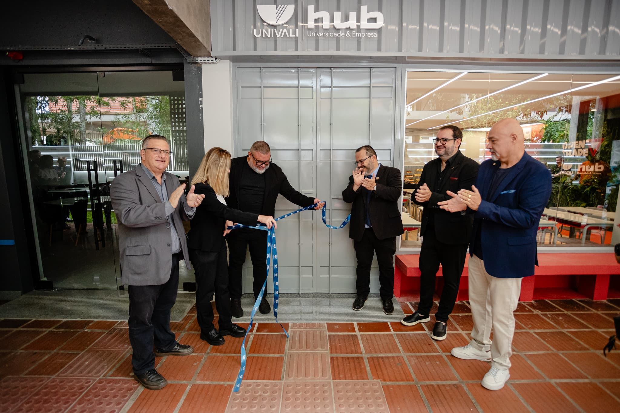 Sala Open Trade na Univali: novo espaço de integração entre academia e mercado