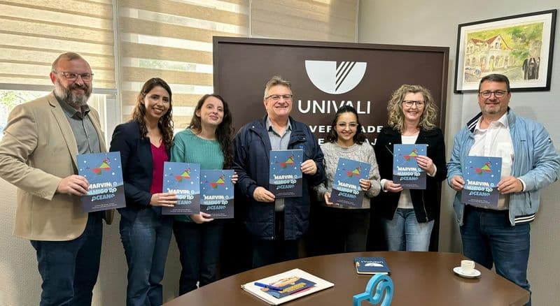 Marvin, o Amigo do Oceano - Univali (1).jpg Marvin, o Amigo do Oceano - Univali (1).jpg