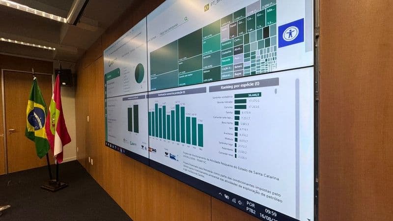 Painel Pesca.jpg Painel Pesca.jpg