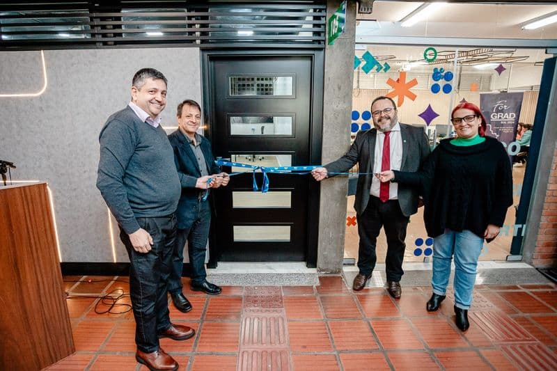 Sala Multilog Univali Foto Dales Hoeckesfeld (3).jpg Sala Multilog Univali Foto Dales Hoeckesfeld (3).jpg