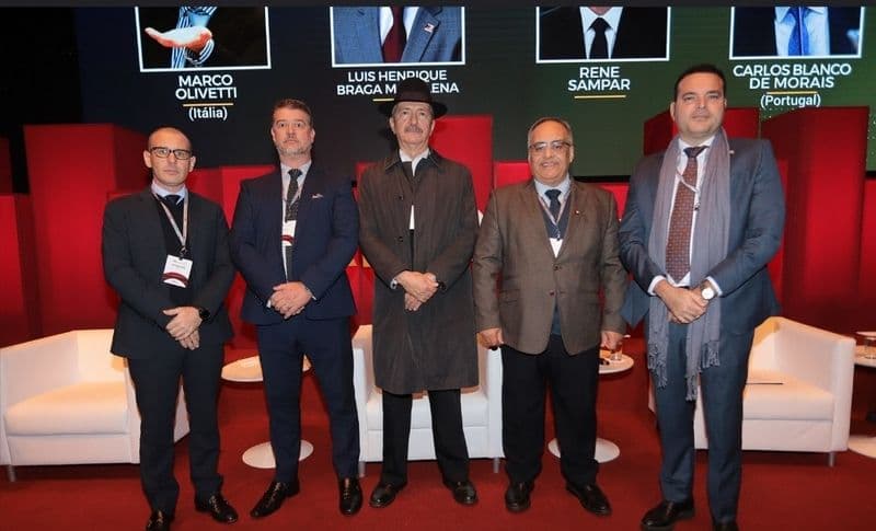 Simpósio Direito Constitucional (1).jpg Simpósio Direito Constitucional (1).jpg