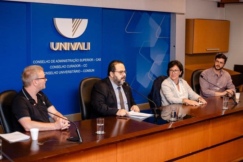 Visita FAPESC - Foto Dales Hoeckesfeld (4).jpg Visita FAPESC - Foto Dales Hoeckesfeld (4).jpg