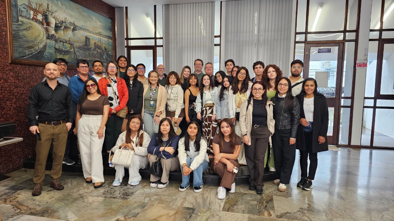 Univali recebe estudantes da Universidade Científica del Sur do Peru