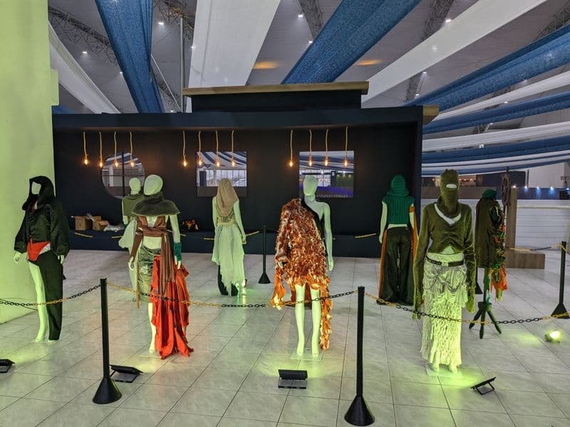 academicos-de-design-de-moda-vao-expor-a-colecao-genese-temporal-na-marejada-.jpg academicos-de-design-de-moda-vao-expor-a-colecao-genese-temporal-na-marejada-.jpg