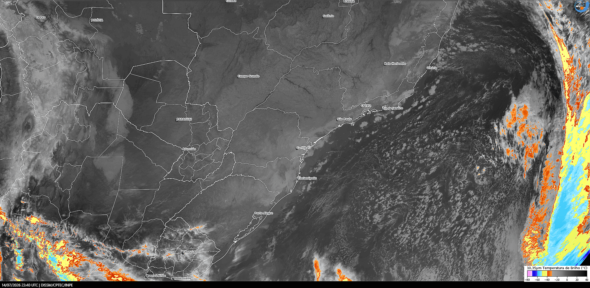 Imagem do satélite GOES-19/NOAA/EUA – Canal Infravermelho + IR 10,35 µm – dia 14/07/2026 – Hora local: 20:40 – Sul do Brasil. Fonte: Instituto Nacional de Pesquisas Espaciais (INPE)/Centro de Previsão de Tempo e Estudos Climáticos (CPTEC)/Divisão de Satélites e Sistemas Ambientais (DAS), modificado por LabClima/UNIVALI.