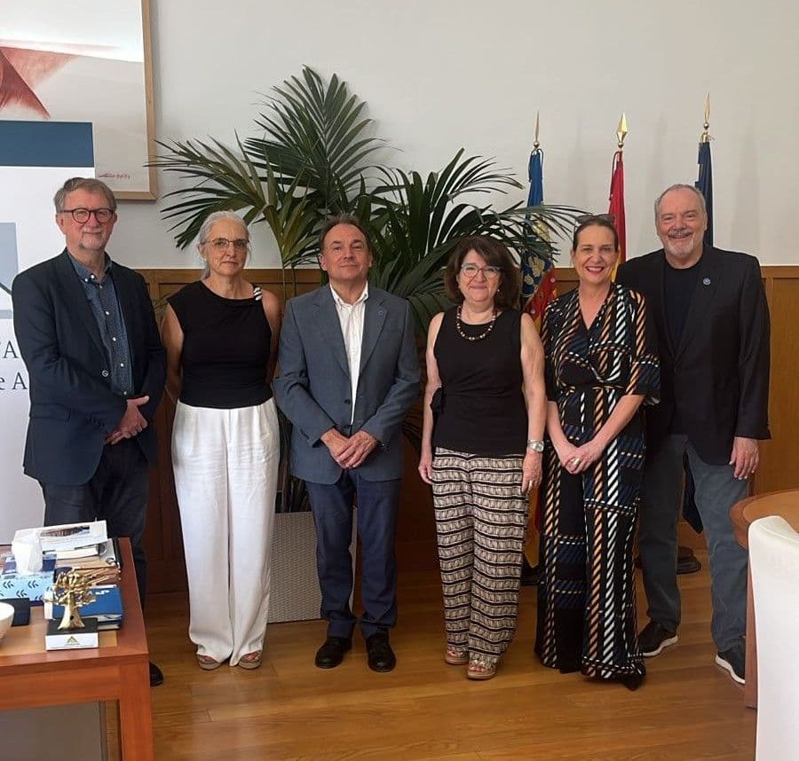 ppcj-univali-firma-compromisso-para-a-correalizacao-do-xv-encontro-do-conpedi.jpeg ppcj-univali-firma-compromisso-para-a-correalizacao-do-xv-encontro-do-conpedi.jpeg