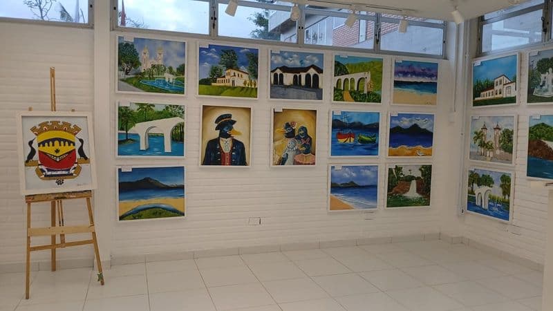 terca-tem-exposicao-e-lancamento-de-livro-na-univali.jpg terca-tem-exposicao-e-lancamento-de-livro-na-univali.jpg