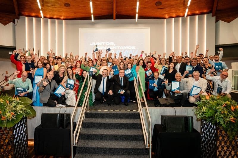 univali-promove-evento-para-homenagear-colaboradores.jpg univali-promove-evento-para-homenagear-colaboradores.jpg