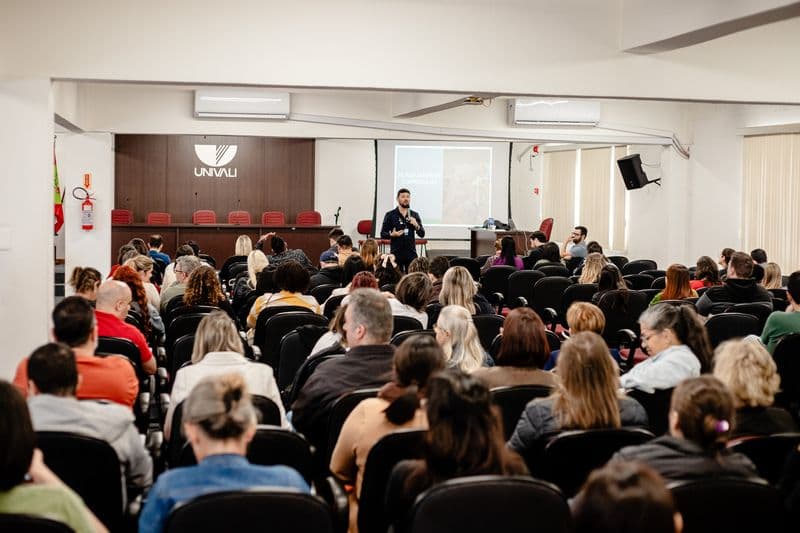 univali-promove-formacao-continuada-para-professores-da-rede-estadual-de-ensino.jpg univali-promove-formacao-continuada-para-professores-da-rede-estadual-de-ensino.jpg