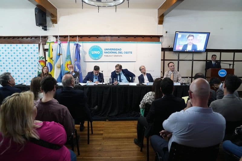 univali-vai-integrar-catedra-aberta-com-tres-universidades-argentinas.jpg univali-vai-integrar-catedra-aberta-com-tres-universidades-argentinas.jpg